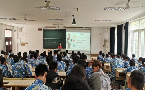 专业介绍3.jpg