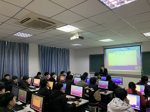 北大青鸟1.jpg